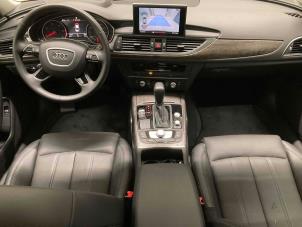 Audi A6 2.0 TDI 16V Épave (2017, Métallisé, Noir)