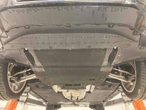 Audi A6 2.0 TDI 16V Épave (2017, Métallisé, Noir)