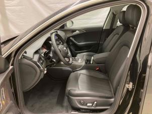 Audi A6 2.0 TDI 16V Épave (2017, Métallisé, Noir)