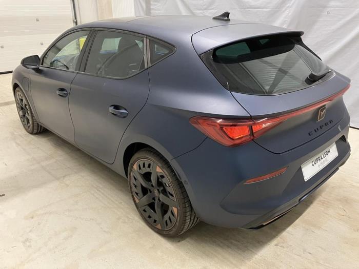 Cupra Leon 1.4 e-Hybrid 16V Schrottauto (2022, Dunkel, Blau)