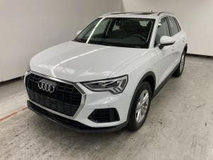 Audi Q3 1.5 35 TFSI 16V  (Épave)