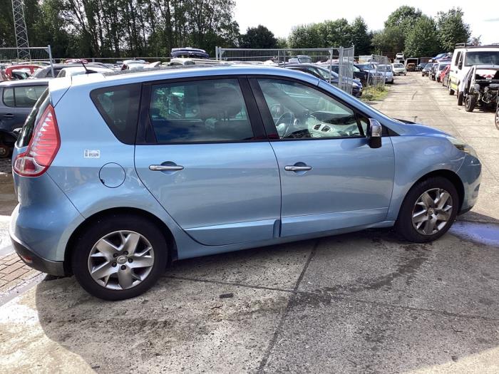 Renault Scénic III 1.6 Energy dCi 130 Épave (2011, Bleu)