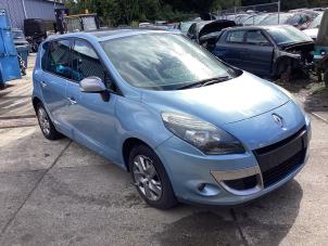 Renault Scénic III 1.6 Energy dCi 130 Épave (2011, Bleu)
