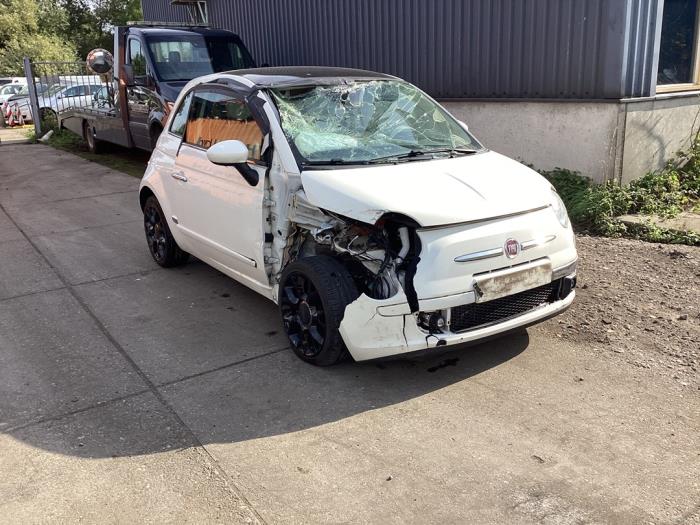 Fiat 500 0.9 TwinAir 85 Épave (2014, Blanc)