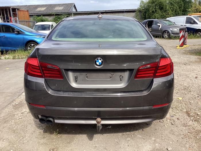 BMW 5 serie 520d 16V Vehículo de desguace (2011, Marrón)