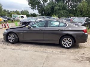 BMW 5 serie 520d 16V Vehículo de desguace (2011, Marrón)