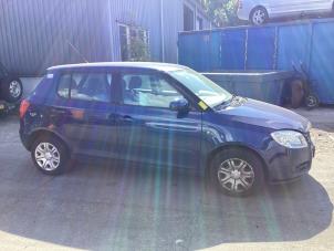 Skoda Fabia II 1.4i 16V Vehículo de desguace (2008, Azul)