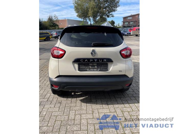 Renault Captur 0.9 Energy TCE 12V Salvage vehicle (2015, Creme)