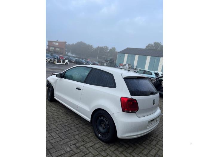 Volkswagen Polo V 1.2 12V BlueMotion Technology Skrotfordon (2010, WIT)
