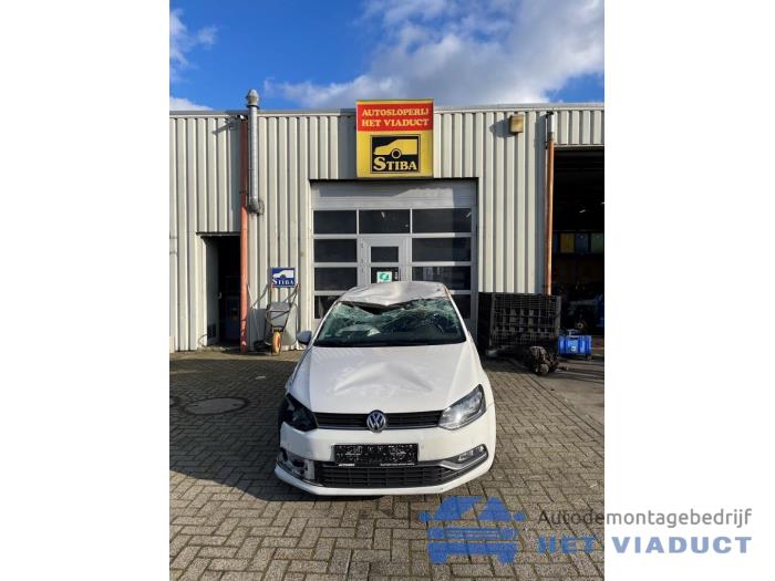 Volkswagen Polo V 1.0 12V BlueMotion Technology Schrottauto (2016 