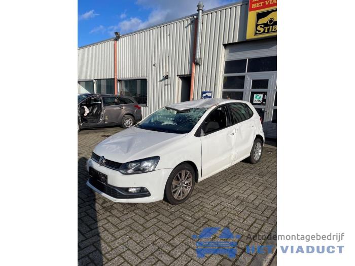Volkswagen Polo V 1.0 12V BlueMotion Technology Schrottauto (2016 