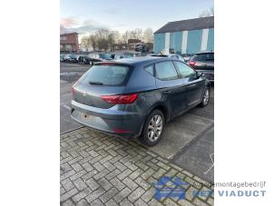 Seat Leon 1.6 TDI 16V Samochód złomowany (2019, Szary)