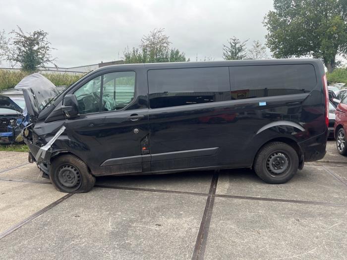 Ford Transit Custom 2.0 TDCi 16V Eco Blue 130 Épave (2019, Noir)