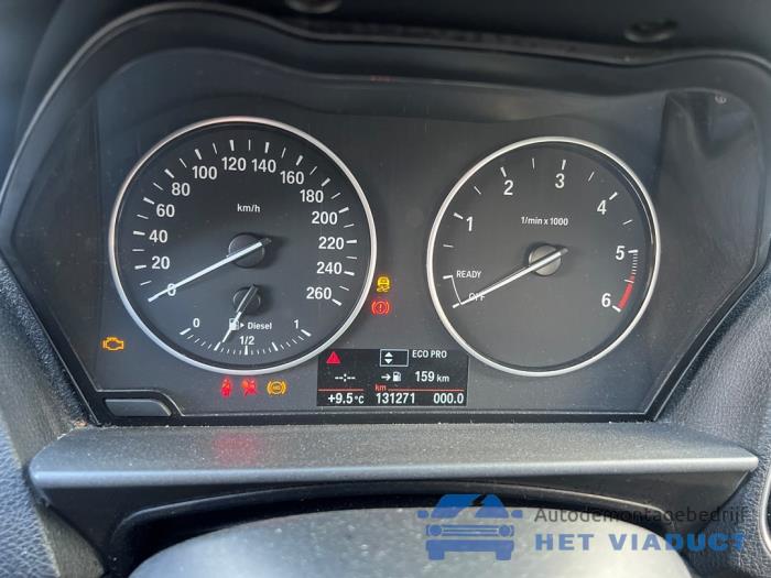BMW 1 serie 116d 1.6 16V Efficient Dynamics Skrotfordon (2014, ZWART)