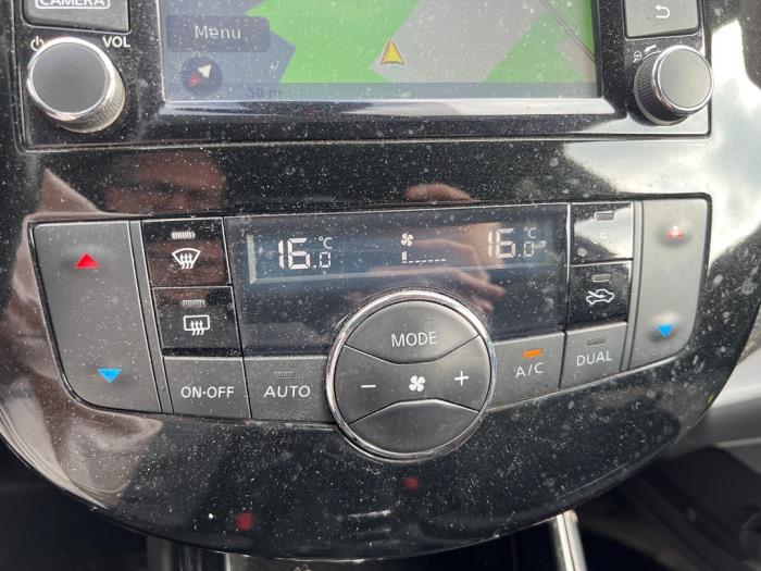 Nissan Pulsar 1.2 DIG-T 16V Skrotfordon (2014, GRIJS)