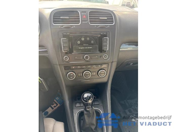 Volkswagen Golf VI Cabrio 1.6 TDI 16V BlueMotion Épave (2014, Gris)