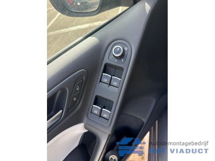 Volkswagen Golf VI Cabrio 1.6 TDI 16V BlueMotion Épave (2014, Gris)