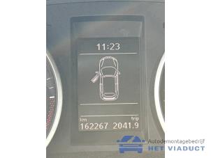 Volkswagen Golf VI Cabrio 1.6 TDI 16V BlueMotion Épave (2014, Gris)