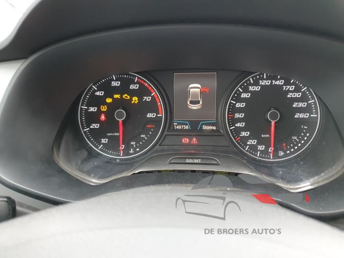 Seat Leon 1.4 TSI 16V Schrottauto (2018, Weiß)