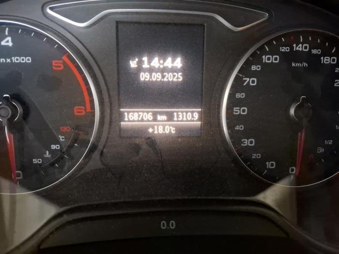 Audi A3 Limousine 2.0 TDI 16V Salvage vehicle (2014, White)