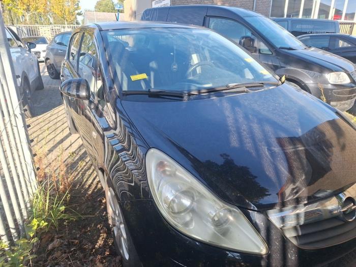 Opel Corsa D 1.2 16V Épave (2008)
