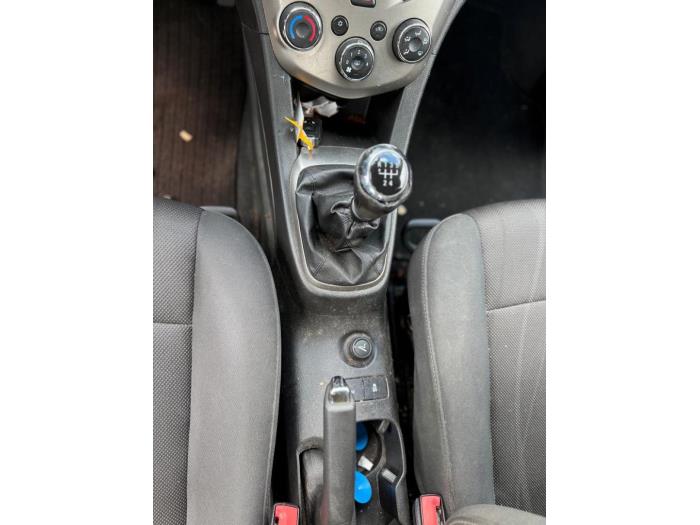 Chevrolet Aveo 1.3 D 16V Vehículo de desguace (2012, Gris)