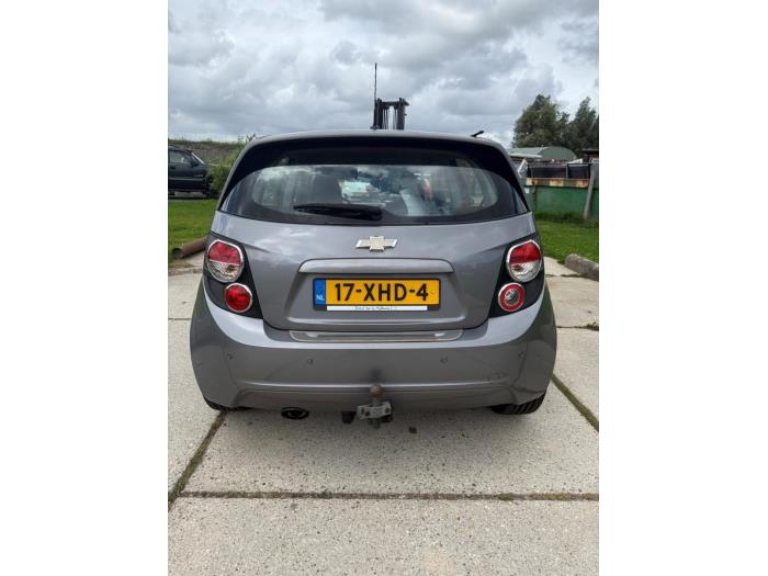 Chevrolet Aveo 1.3 D 16V Vehículo de desguace (2012, Gris)