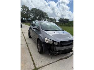 Chevrolet Aveo 1.3 D 16V Vehículo de desguace (2012, Gris)