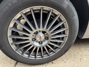 Chevrolet Aveo 1.3 D 16V Vehículo de desguace (2012, Gris)