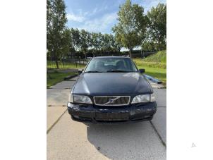 Volvo V70 2.5 10V  (Rozbiórka)