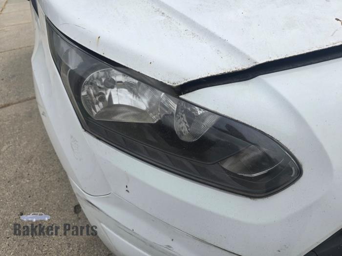 Ford Transit Connect 1.6 TDCi 16V 95 Vehículo de desguace (2014, Blanco)