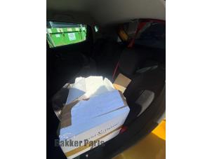 Renault Clio IV 1.6 Turbo 16V RS 200 EDC Vehículo de desguace (2013, Amarillo)