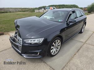 Audi A4 Avant 2.0 TFSI 16V Quattro Vehículo de desguace (2016, Azul)