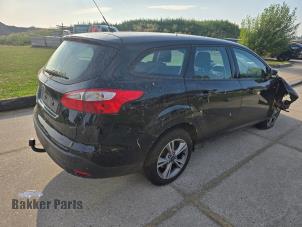 Ford Focus 3 Wagon 1.6 TDCi 115 Vehículo de desguace (2014, Negro)