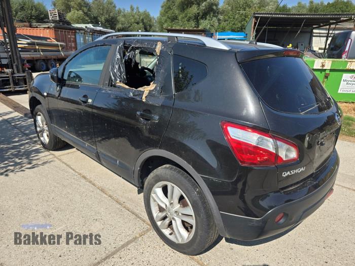 Nissan Qashqai 1.5 dCi Vehículo de desguace (2010, Negro)