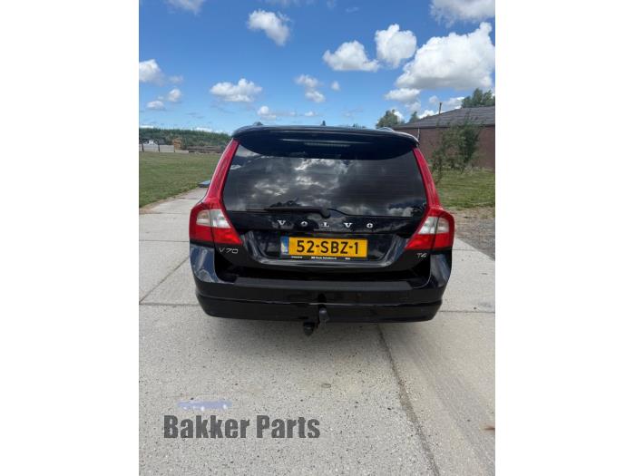 Volvo V70 1.6 T4 16V Vehículo de desguace (2011, Negro)