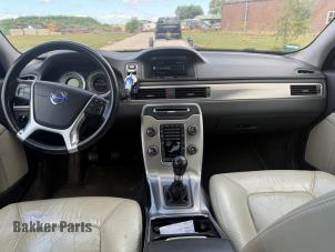 Volvo V70 1.6 T4 16V Vehículo de desguace (2011, Negro)