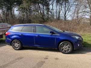Ford Focus 3 1.0 Ti-VCT EcoBoost 12V 100 Vehículo de desguace (2014, Metálico, Azul)