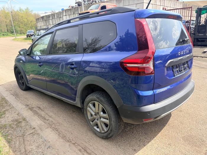 Dacia Jogger 1.0 TCe 110 12V Vehículo de desguace (2022, Azul)