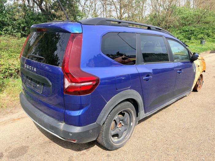 Dacia Jogger 1.0 TCe 110 12V Vehículo de desguace (2022, Azul)