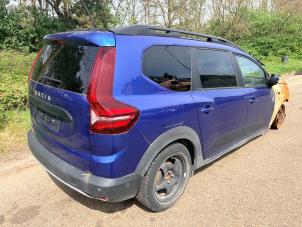 Dacia Jogger 1.0 TCe 110 12V Vehículo de desguace (2022, Azul)