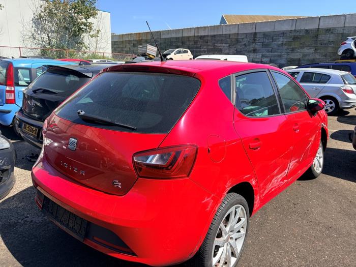 Seat Ibiza IV 1.2 TSI Vehículo de desguace (2013, Rojo)
