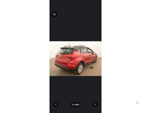 Seat Arona 1.0 TSI 12V Vehículo de desguace (2019, Rojo, Negro)