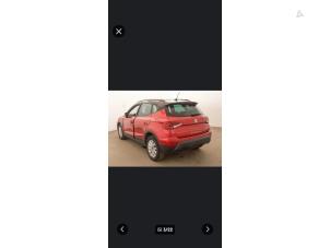 Seat Arona 1.0 TSI 12V Vehículo de desguace (2019, Rojo, Negro)