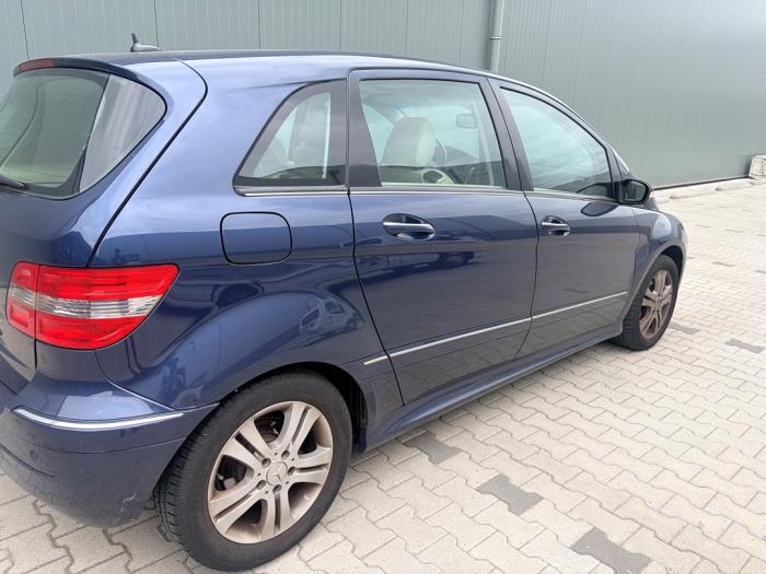 Mercedes B 2.0 B-200 16V Turbo Vehículo de desguace (2006, Azul)