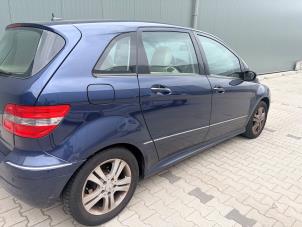 Mercedes B 2.0 B-200 16V Turbo Vehículo de desguace (2006, Azul)