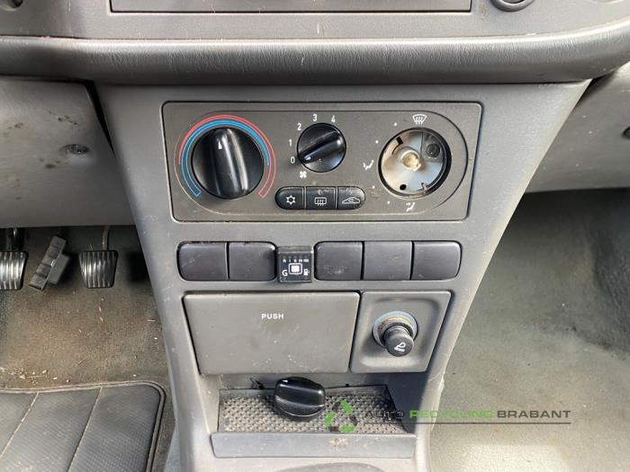 Saab 9-3 I 2.0,S 16V Skrotfordon (1999, BLAUW)