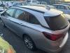 Opel Astra K Sports Tourer 1.6 CDTI 110 16V Samochód złomowany (2017, Srebrny)