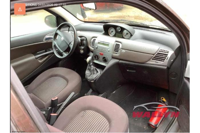 Lancia Ypsilon 1.2  (Desguace)
