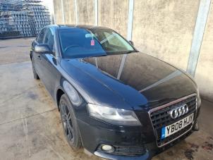 Audi A4 Épave (2008, Métallisé, Noir)